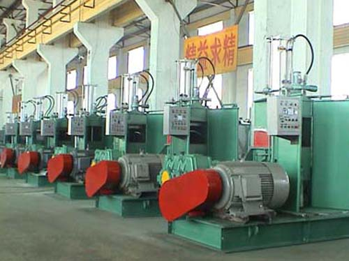 密煉機（萬馬力）