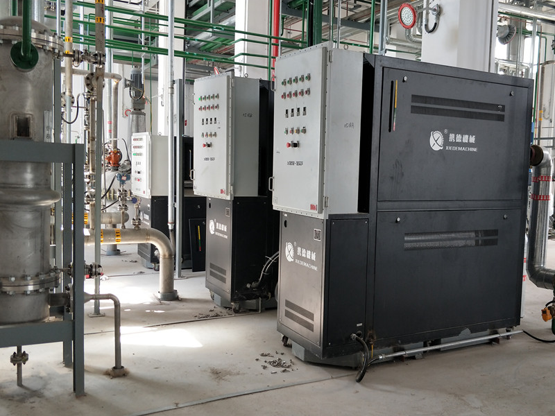 防爆導(dǎo)熱油爐 化工防爆控溫設(shè)備 油溫機(jī)±0.05℃控溫精度